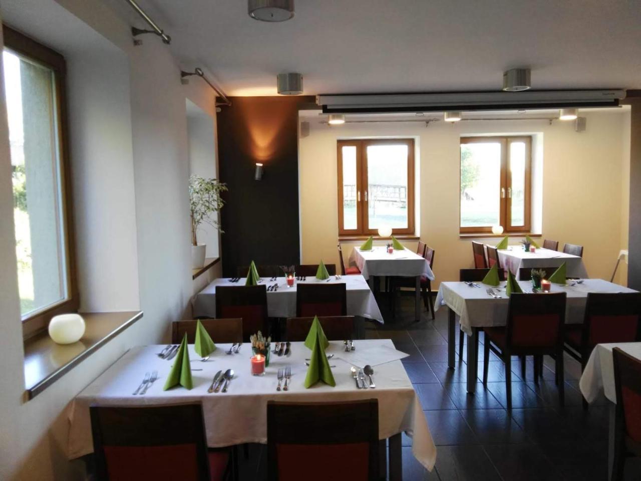Garden Hotel Mezna Hřensko Extérieur photo